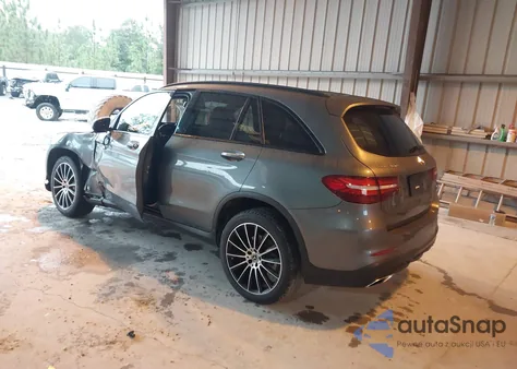 2019 Mercedes-Benz Glc 300 from USA, damaged, VIN WDC0G4JB4KV192610
